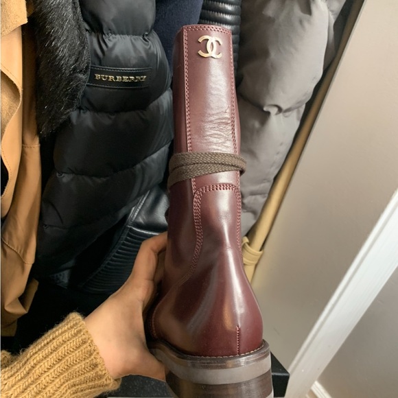 CHANEL lace-up ankle combat boots - Picture 2 of 14